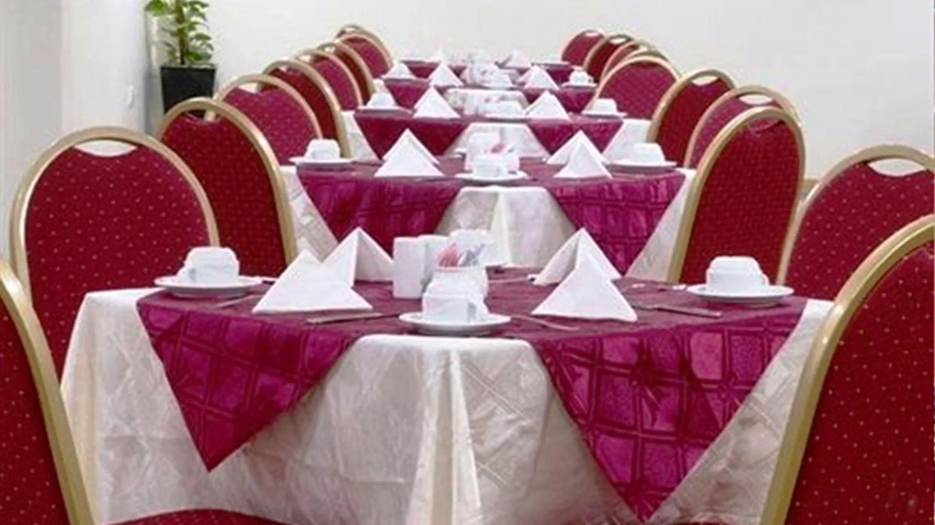 Aparthotel Arabian Dreams Hotel Apartments Dubaj